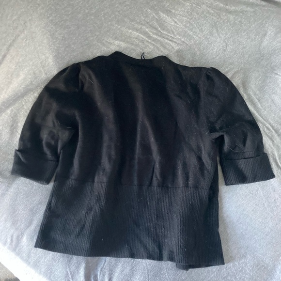 Take Out black cropped cardigan - Picture 3 of 3